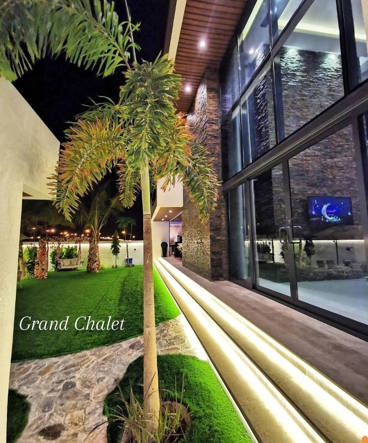 G R A N D C H A L E T Villa Salalah Buitenkant foto